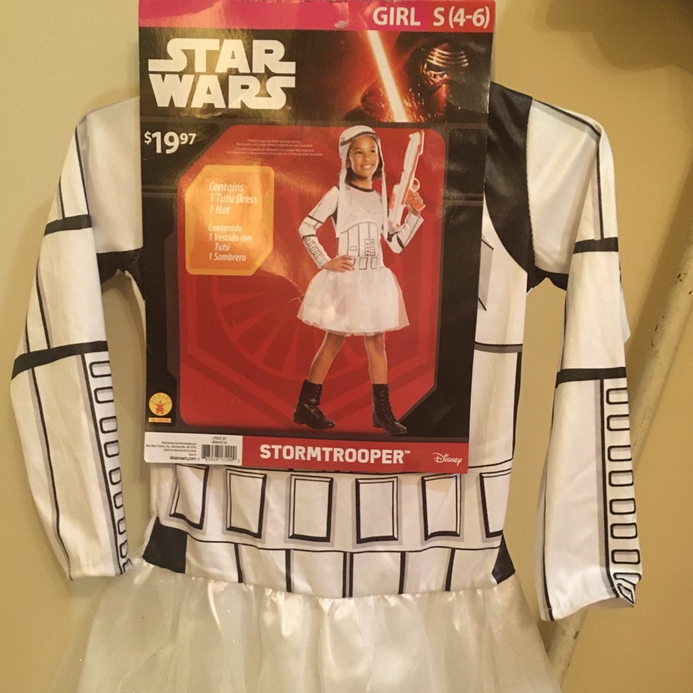 Girl’s Storm Trooper Costume